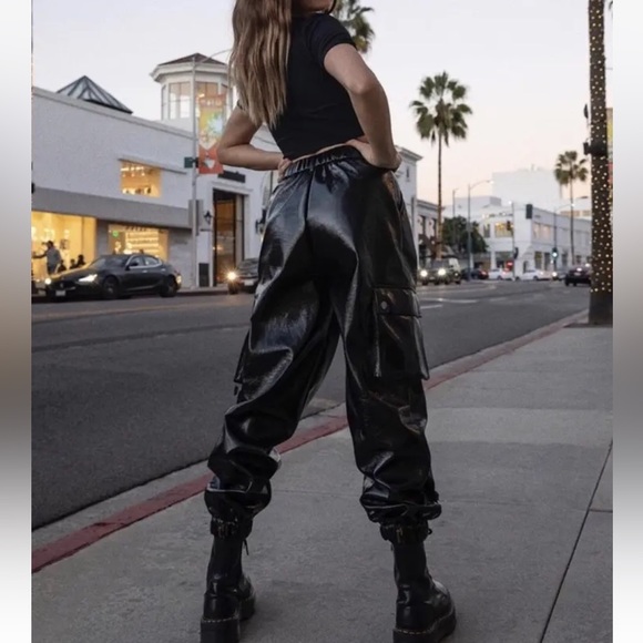 Princess Polly X Olivia Jade | Black Faux Leather Cargo Joggers Size 10 - Picture 8 of 8